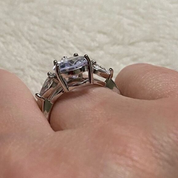The Triple Teardrop Estate inspired 925 teardrop White Sapphire Ring sz 8 - Picture 7 of 8